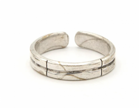 Silver Band Adjustable Ring
